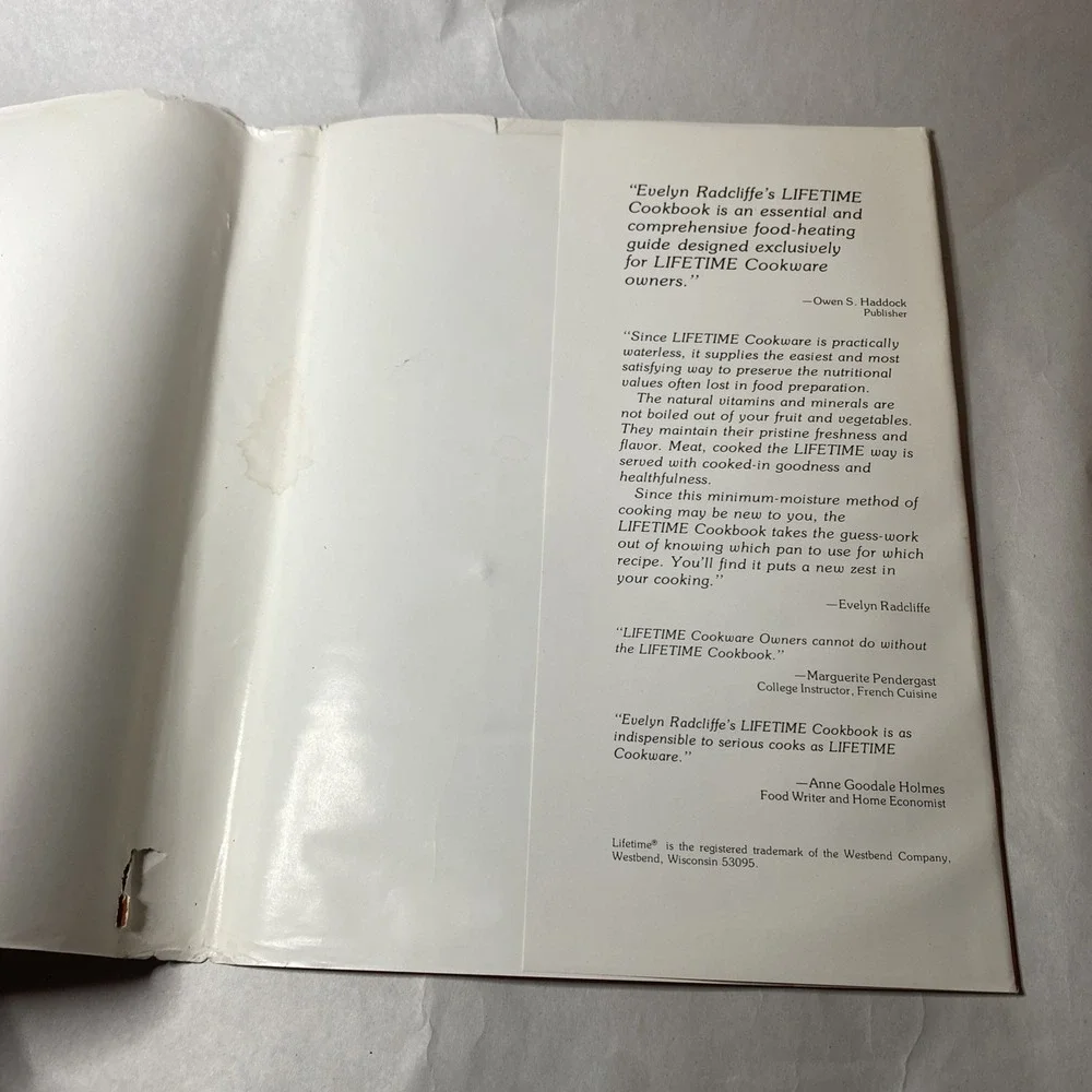 The LIFETIME Cookbook 1978 Artists & Writers Publications HC by Evelyn Radcliffe